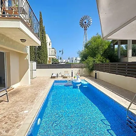 Cl19 Hotel 3*